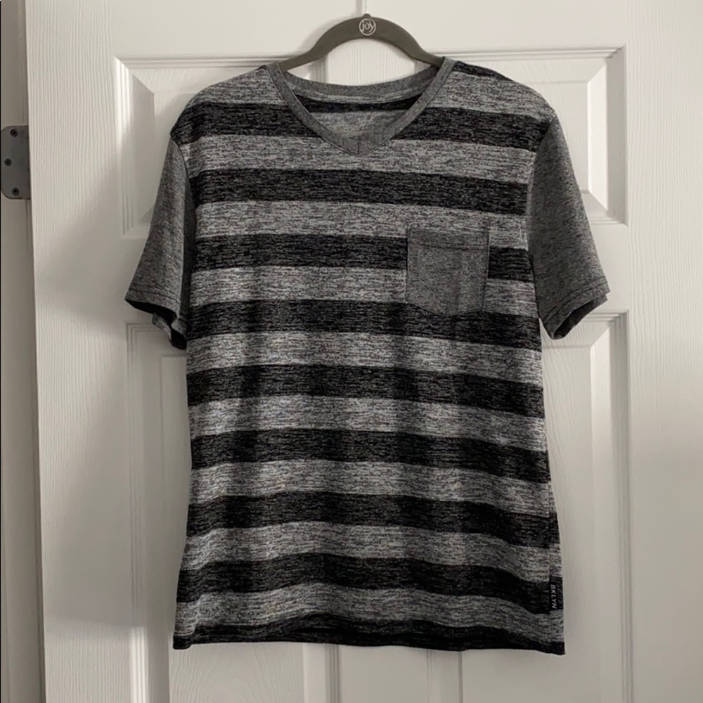 Men’s striped t-shirt
